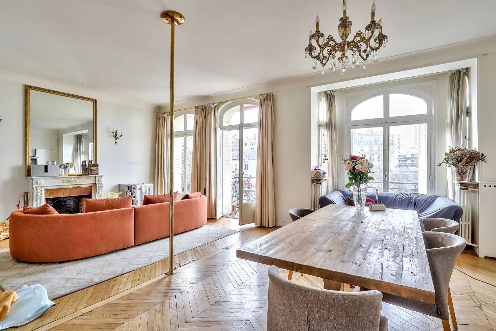 Appartement Paris 5 pièce(s) 140.6 m2